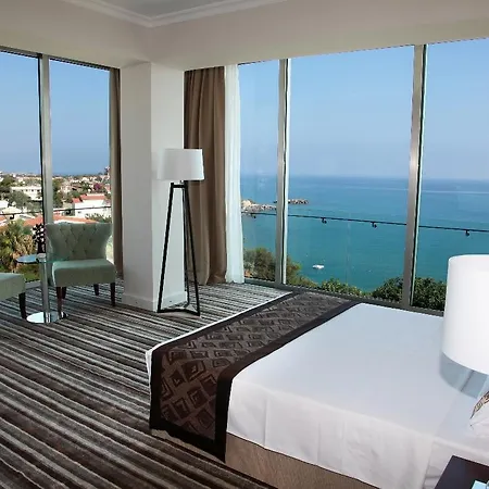 Denizkizi Hotell 4*
