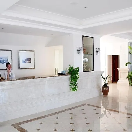 Denizkizi Hotell