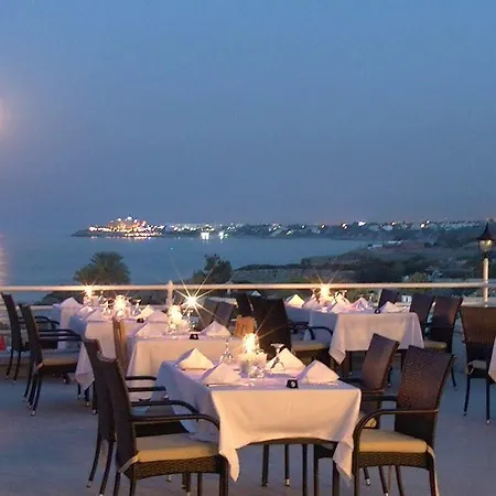 Hotell Denizkizi 4*
