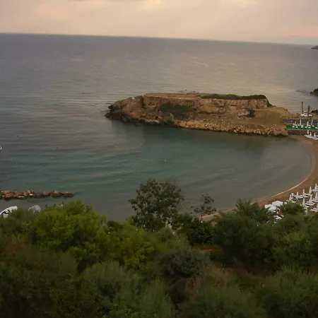 Denizkizi Hotell 4*