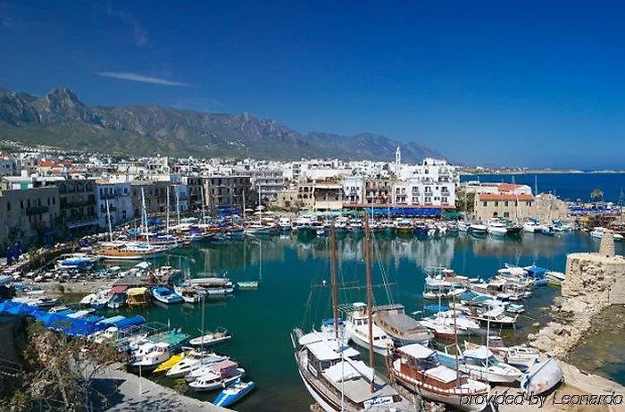 Otel Denizkizi Karavas (Northern Cyprus)