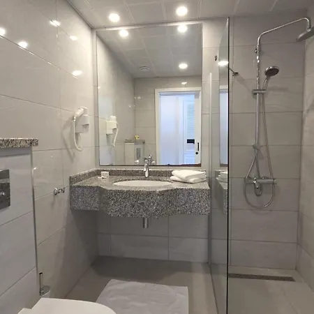 Otel Denizkizi Karavas (Northern Cyprus)