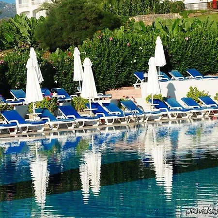 Denizkizi 3* Καραβάς