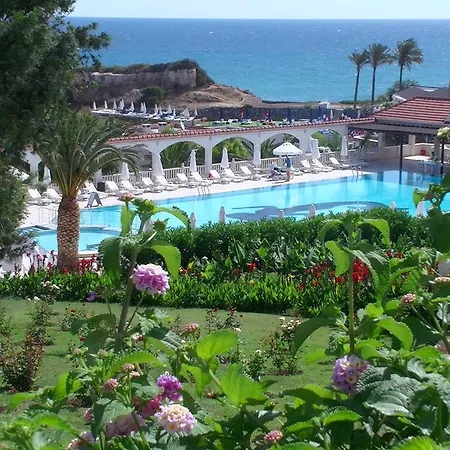 Denizkizi Otel 4*