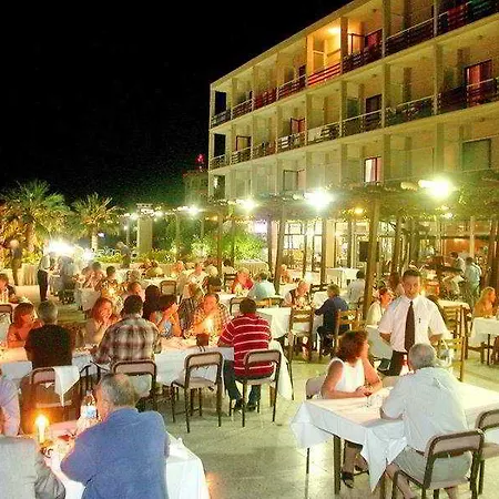Denizkizi Otel Karavas (Northern Cyprus)