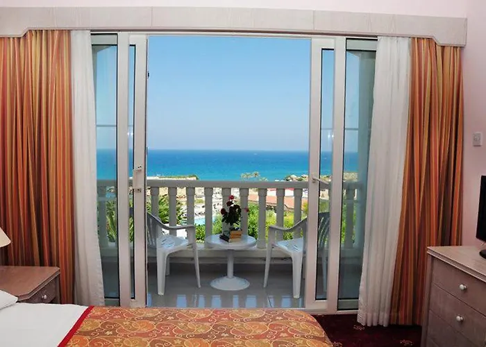 Denizkizi Karavas (Northern Cyprus)