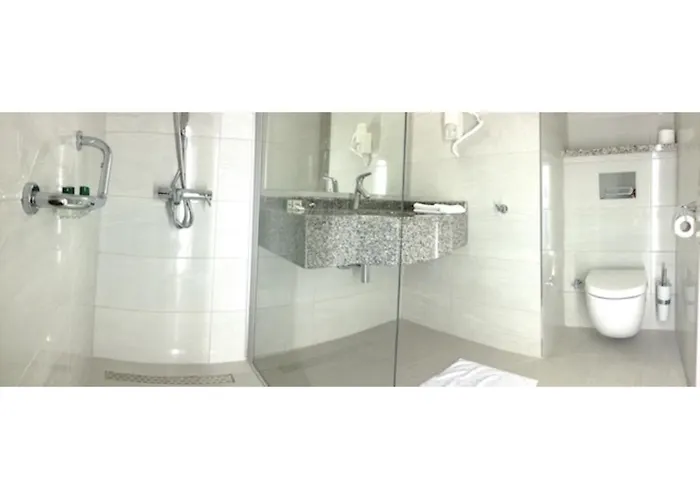 Denizkizi Hotel Karavas (Northern Cyprus)