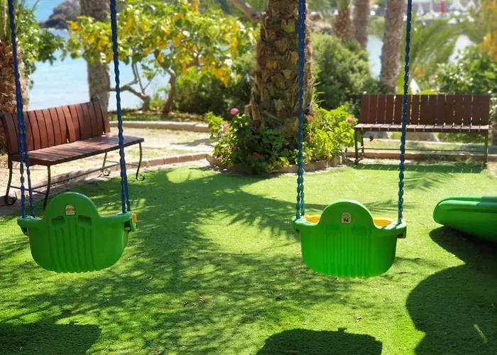 Denizkizi Hotel Karavas (Northern Cyprus)