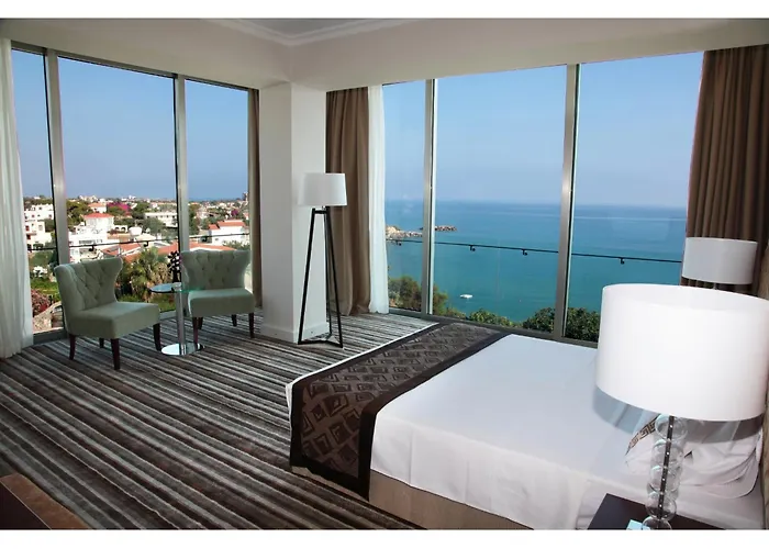 Denizkizi Karavas (Northern Cyprus)